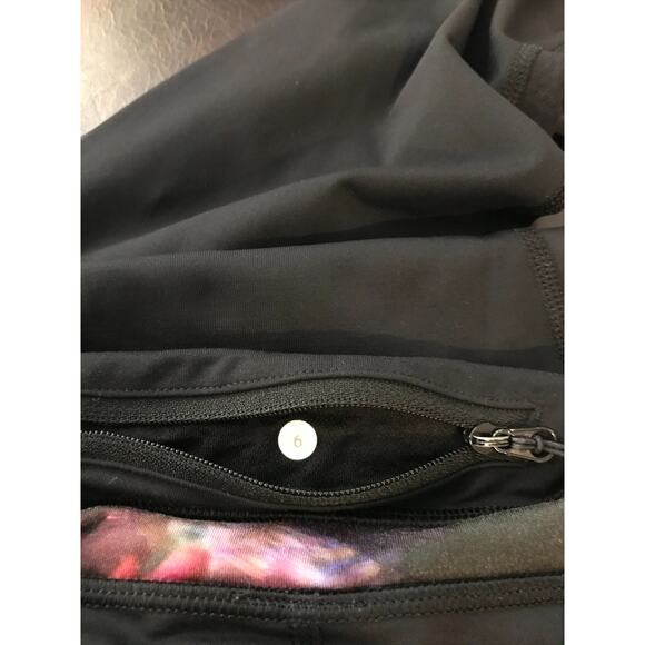 Lululemon Run: Inspire Crop II Black / Spring Has Sprung Multi - Size 6 - Picture 7 of 12